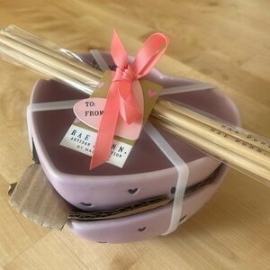 Rae Dunn heart shape set with chop sticks